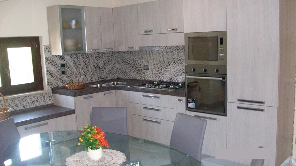 Bed and Breakfast Il Giardino Degli Ulivi Canneto  Exterior foto
